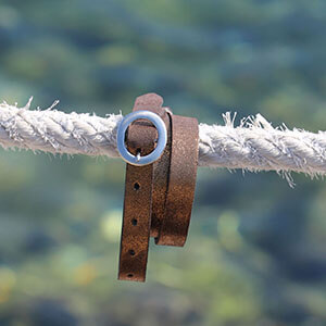 ceinture fine cuir metallise bronze jules & jenn