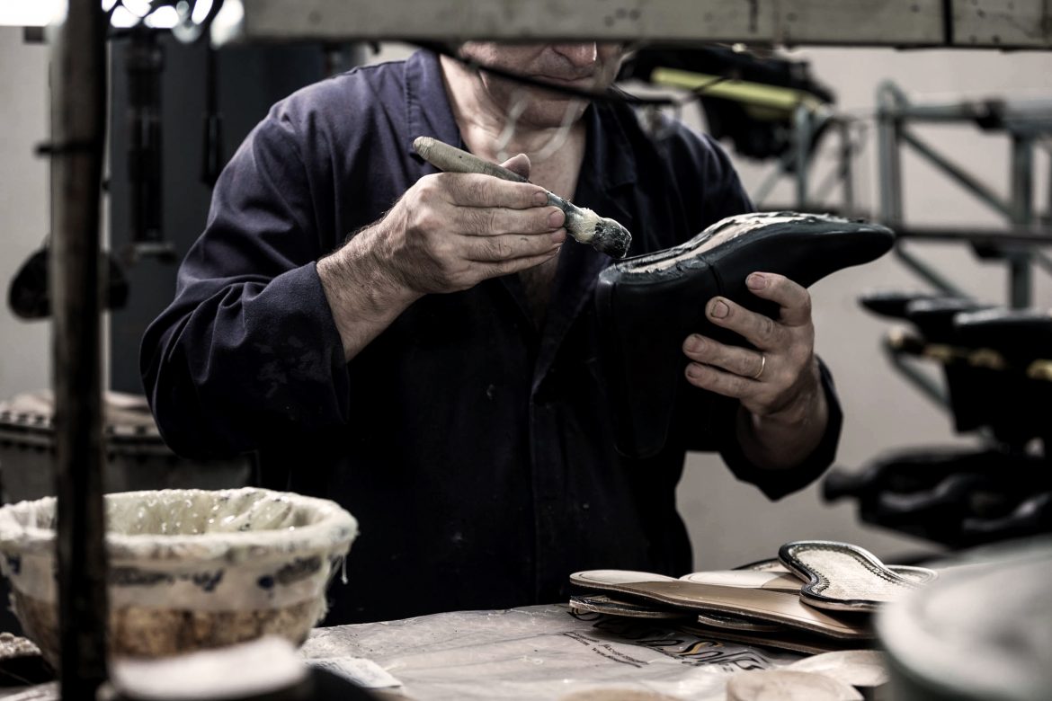 Fabrication chaussures homme cuir Jules & Jenn