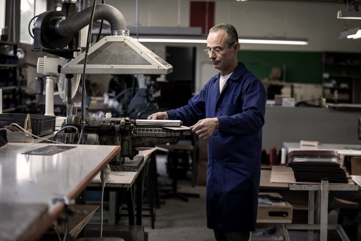 Savoir-faire maroquinerie sac cabas JULES &JENN Made in france