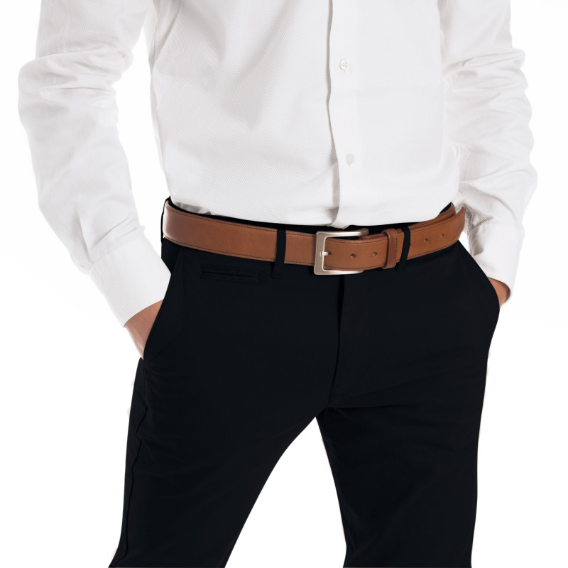 vue portee de ceinture homme cuir cognac classique