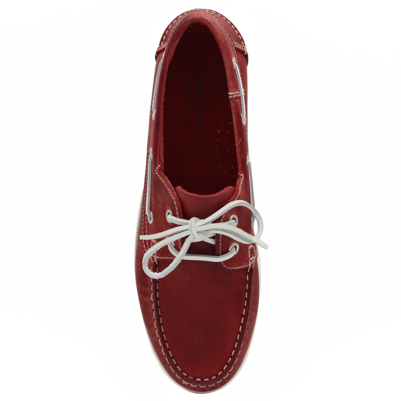 vue dessus chaussures bateau cuir rouge jules & jenn