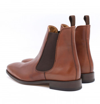 vue arriere chelsea boots cuir marron jules & jenn