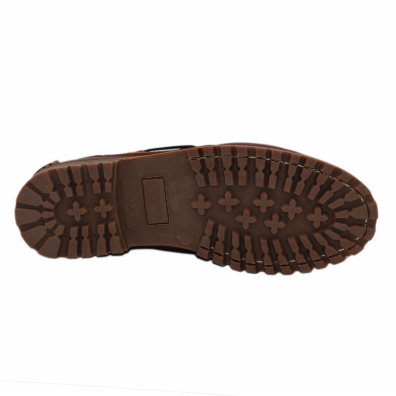 vue dessous chaussure bateau crampons cuir marron jules & jenn