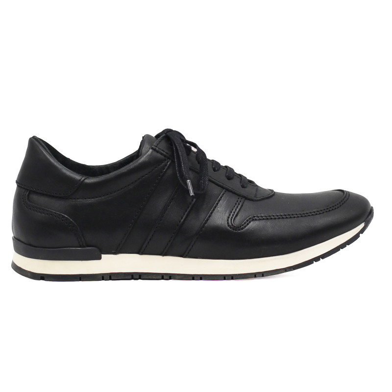 vue exterieure sneakers cuir noir lacets noirs jules & jenn
