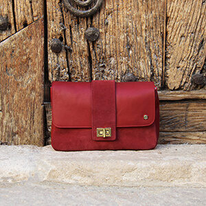 vue posee sac bandouliere cuir rouge jules & jenn