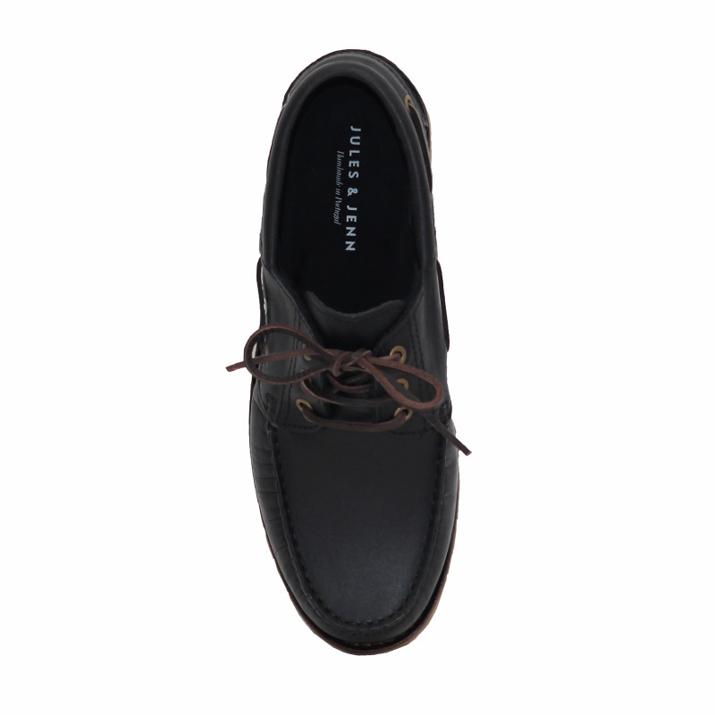 vue dessus chaussure bateau crampons cuir noir jules & jenn