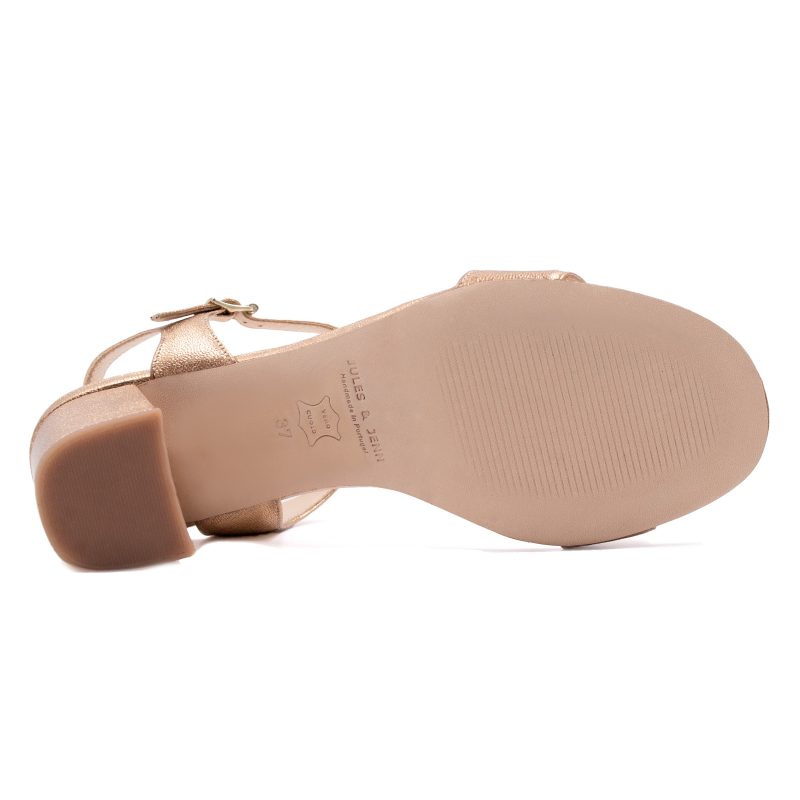 vue dessous sandales talon cuir metallise rose jules & jenn