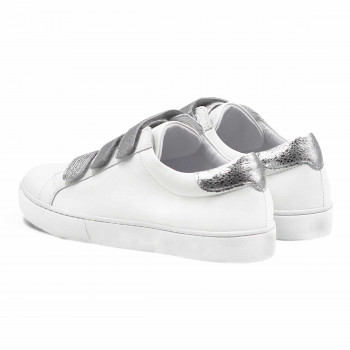 vue arriere baskets a scratch cuir blanc et argente