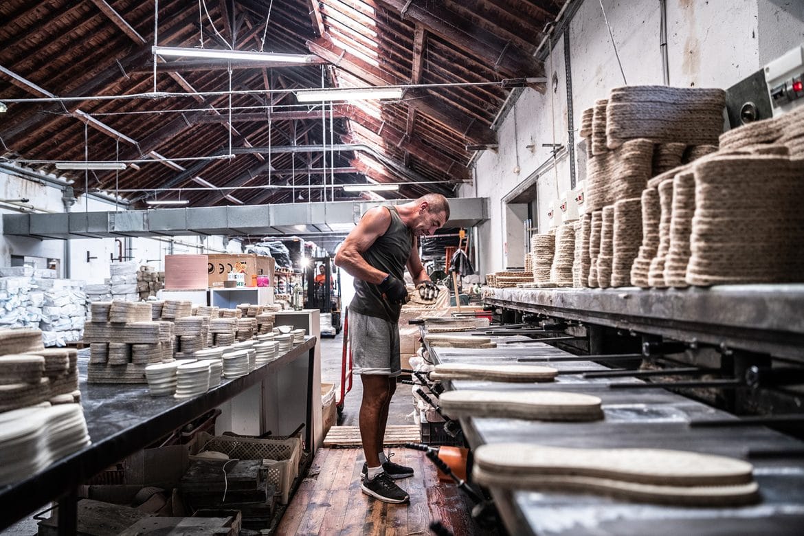 atelier fabrication espadrilles jules & jenn
