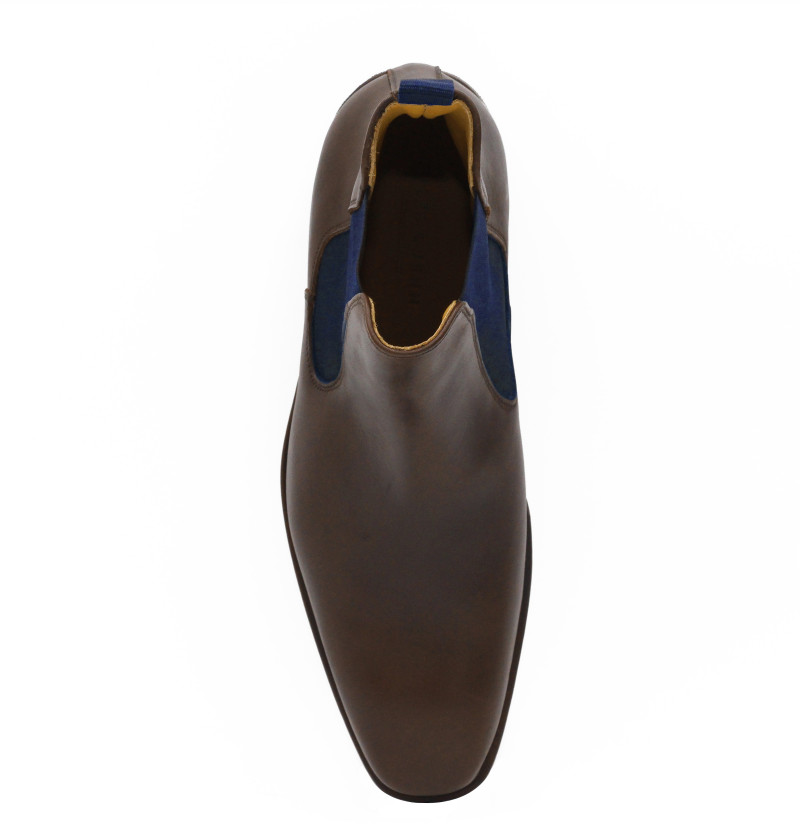 vue dessus chelsea boots cuir marron et bleu jules & jenn