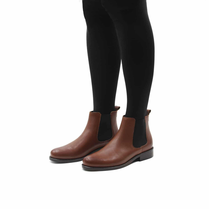 vue portee bottines chelsea cuir camel jules & jenn