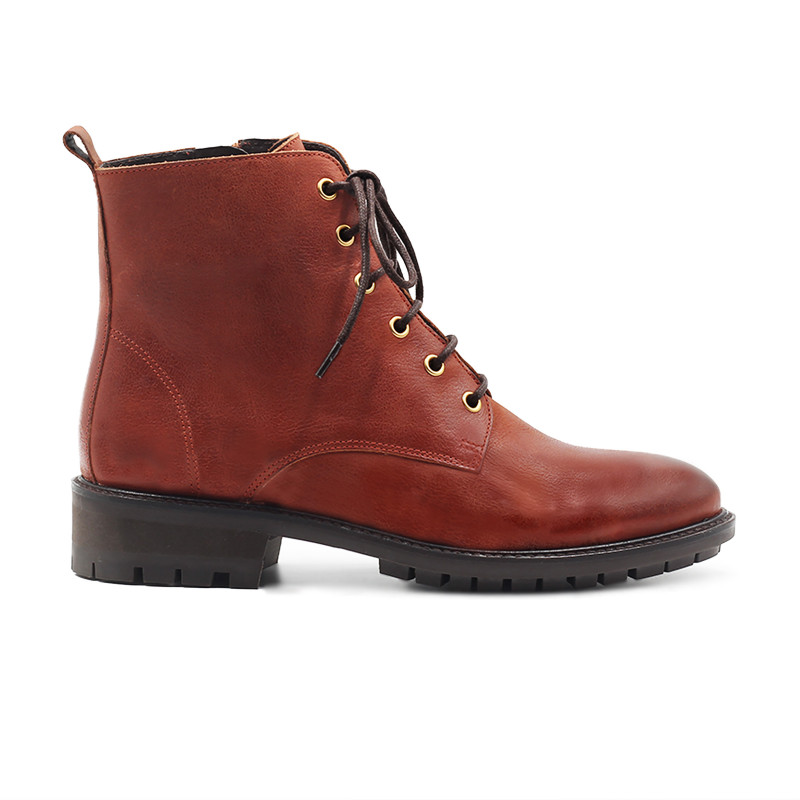 vue exterieur bottines plates a lacets cuir cognac jules & jenn