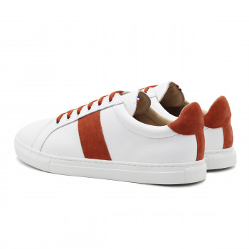 vue arriere baskets a lacet cuir blanc & orange jules & jenn