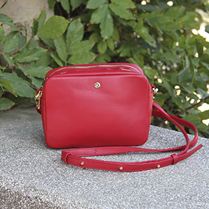 vue posee sac gabrielle cuir rouge jules & jenn