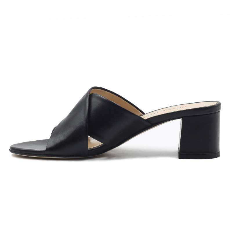 vue interieur mules cuir noir jules & jenn