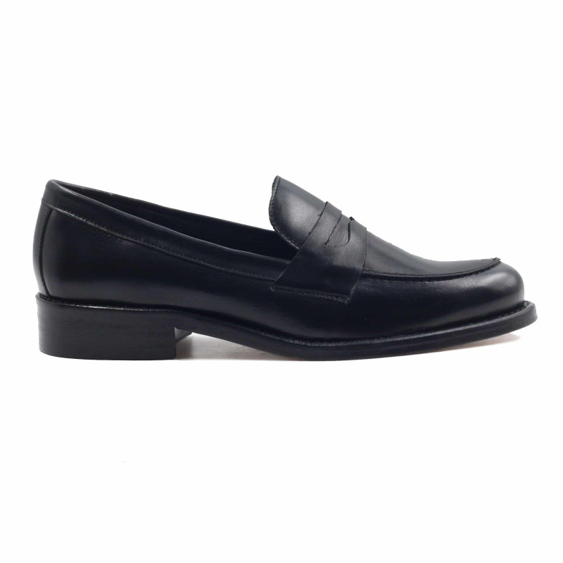 vue extérieure mocassins femme cuir noir jules & jenn