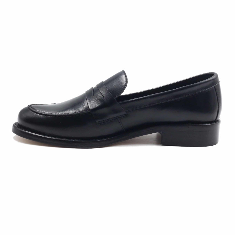 vue intérieure mocassins femme cuir noir jules & jenn