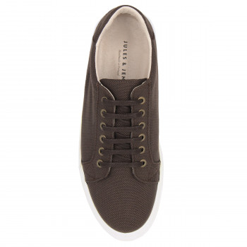 vue dessus baskets recyclées homme marron jules & jenn