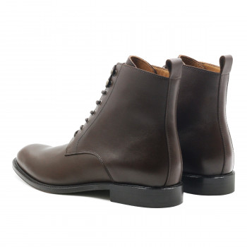 vue arrière boots à lacets cuir marron jules & jenn