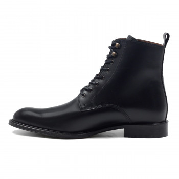 vue intérieur boots à lacets cuir noir jules & jenn