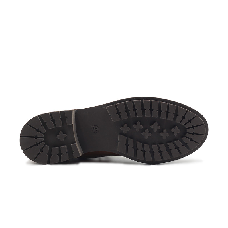vue dessous bottines plates à lacets cuir daim marron jules & jenn