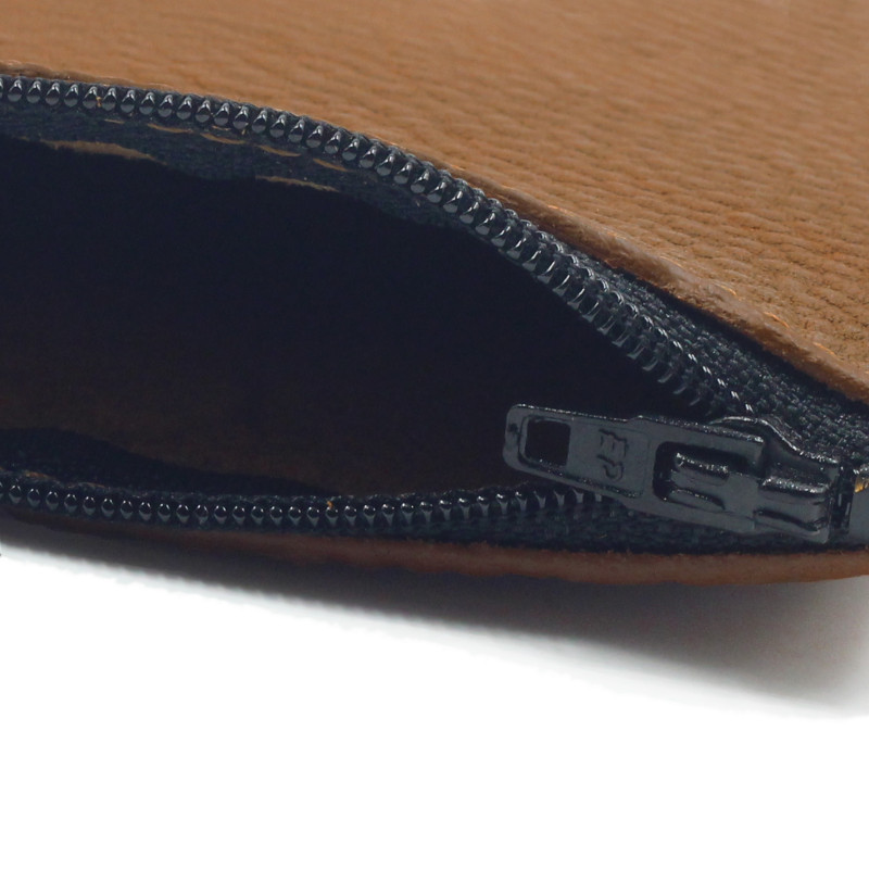 vue dedans pochette cuir upcyclé grainé camel jules & jenn