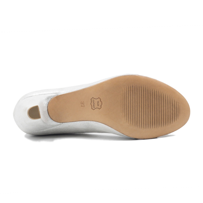 vue dessous escarpins bout ouvert cuir argente metallise jules & jenn