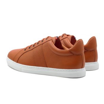 vue arrière baskets made in france cuir grainé cognac JULES & JENN