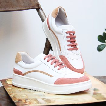vue posee baskets vintage cuir blanc camel jules & jenn