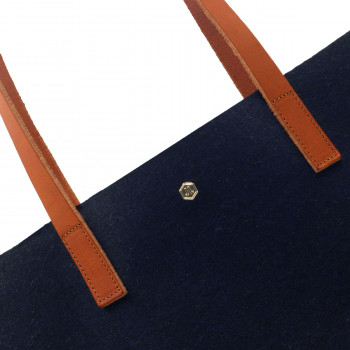 gros plan sac cabas drap de laine bleu JULES & JENN