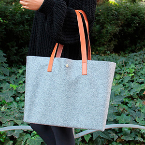 vue portée sac cabas drap de laine gris JULES & JENN