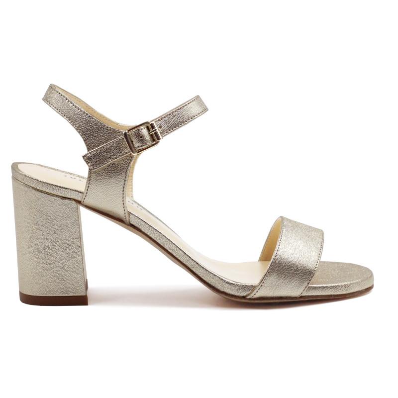 vue exterieur sandales a talon cuir metallise dore jules & jenn