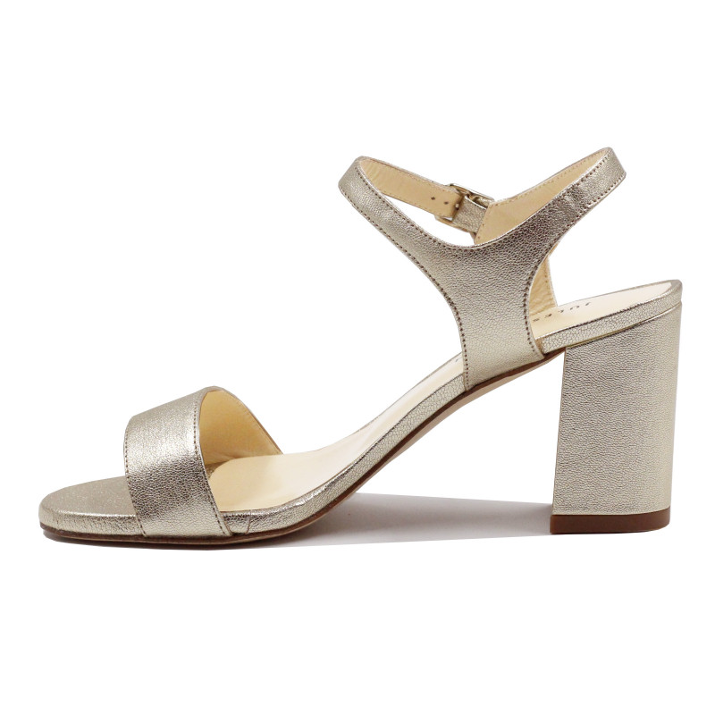 vue interieur sandales a talon cuir metallise dore jules & jenn