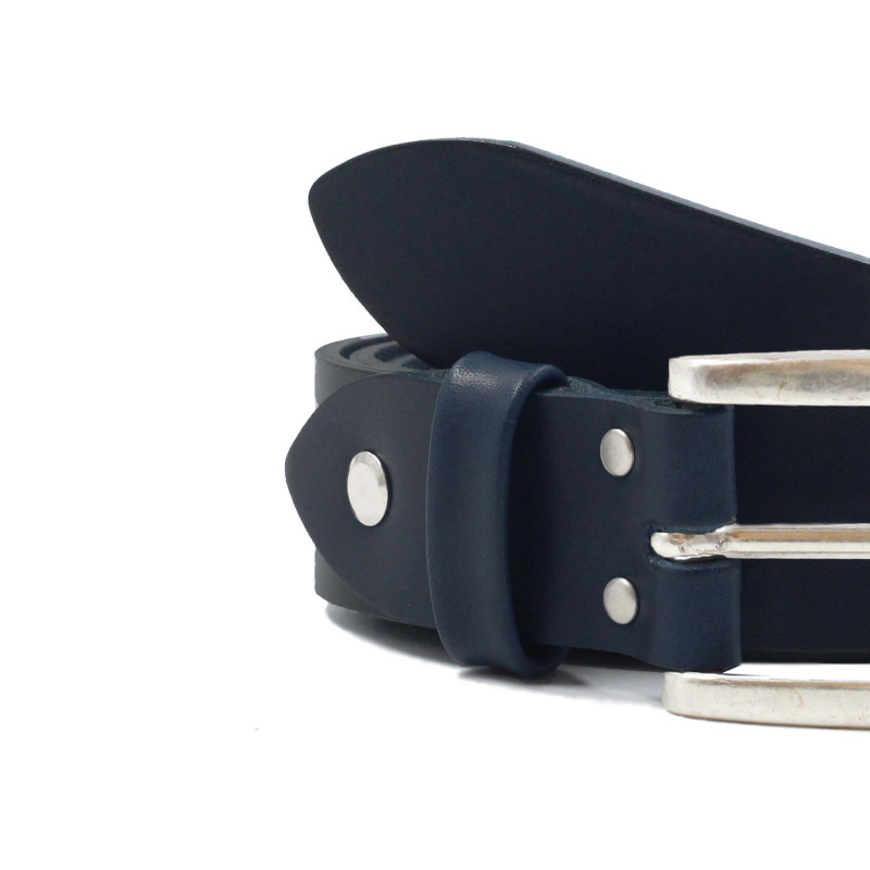 vue serree ceinture aventure cuir bleu jules & jenn