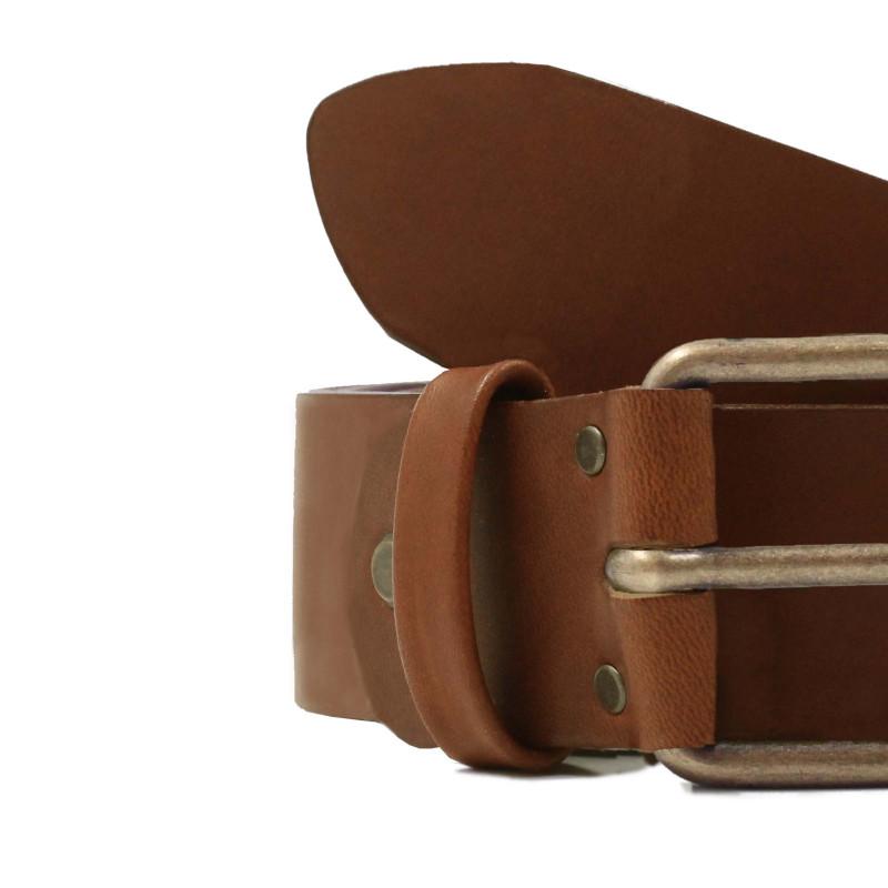 vue serree ceinture week-end cuir cognac jules & jenn