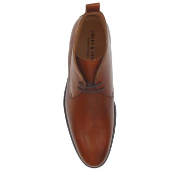 vue dessus desert boots cuir cognac jules & jenn