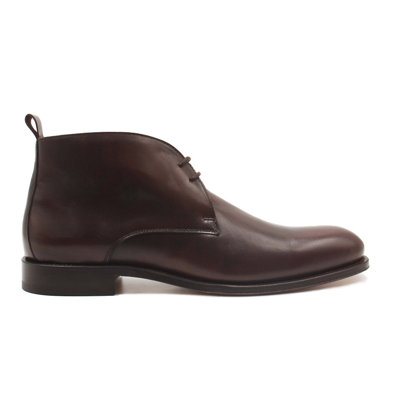 vue exterieure desert boots cuir marron jules & jenn