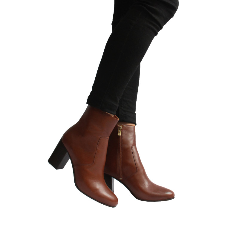 vue portee bottines talon essentielles cuir camel jules & jenn