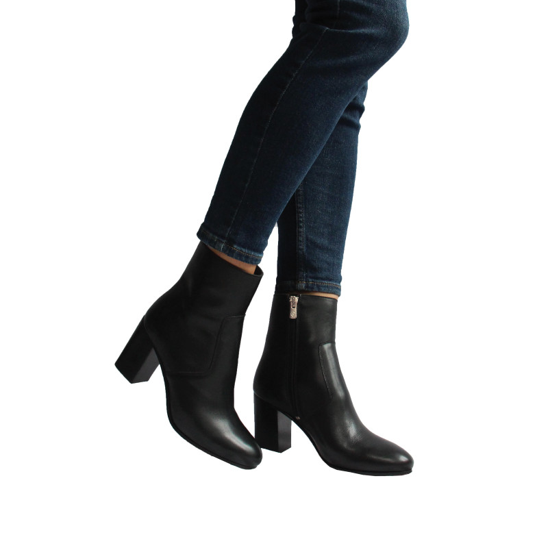 vue portee bottines talon essentielles cuir noir jules & jenn