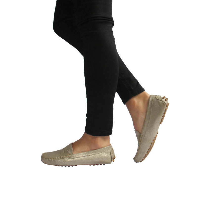 vue portee mocassins cuir daim metallise dore jules & jenn