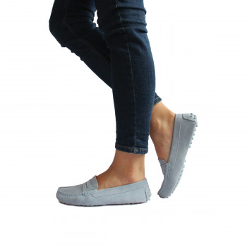 vue portee mocassins cuir daim bleu clair jules & jenn