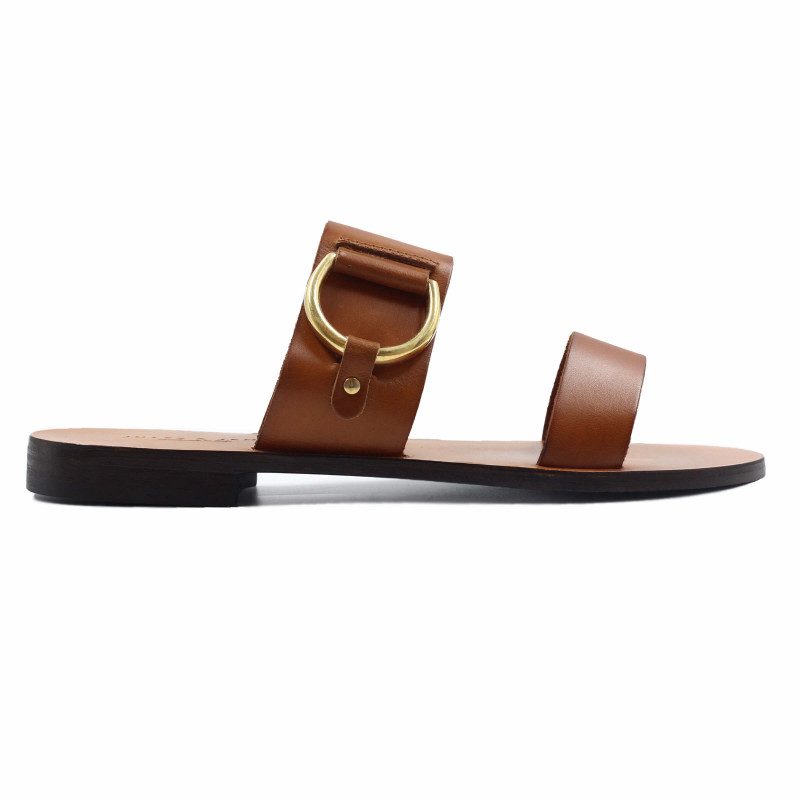 vue exterieur sandales plates boucle cuir camel jules & jenn
