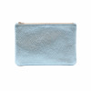 pochette cuir graine metallise bleu jules & jenn