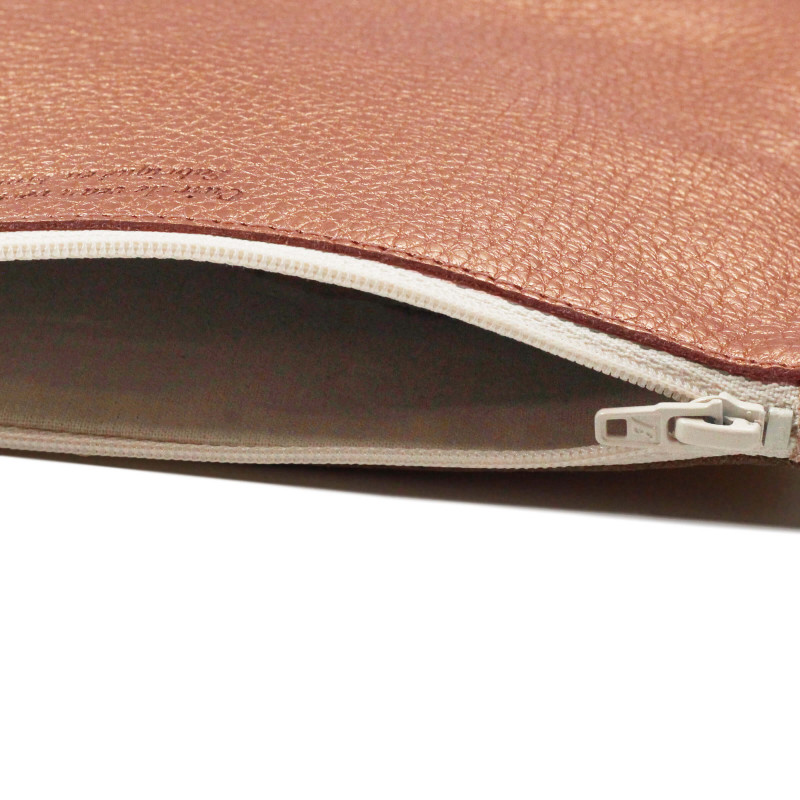 vue interieur pochette cuir graine metallise rose jules & jenn