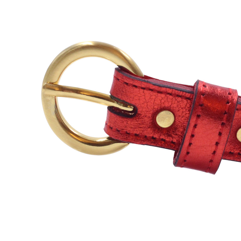 vue boucle ceinture boucle or cuir metallise rouge