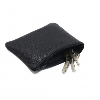vue dessus pochette cuir graine upcycle noir petit modele jules & jenn