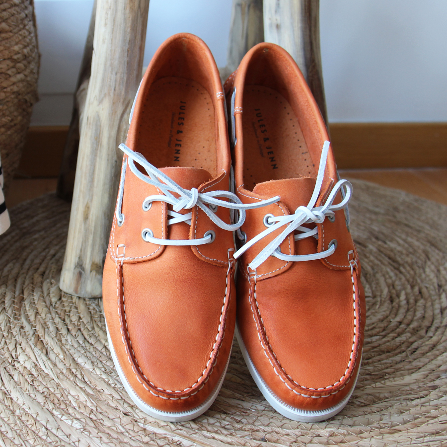 chaussures bateau cuir orange jules & jenn