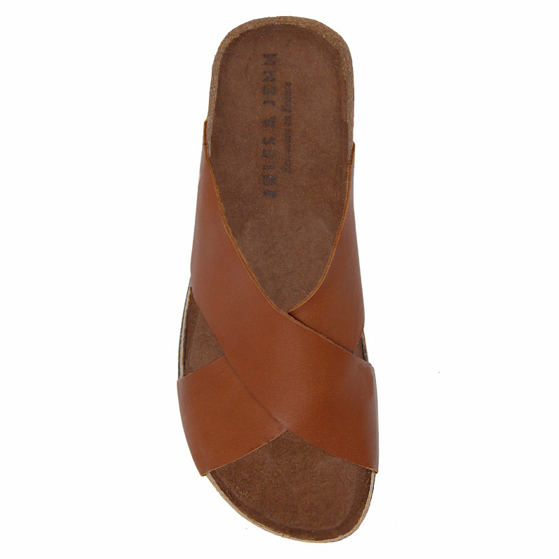 vue dessus mules liege croisees cuir cognac jules & jenn