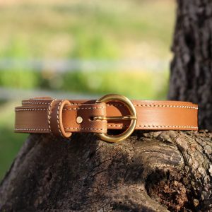 vue posee ceinture boucle d'or femme cuir camel jules & jenn