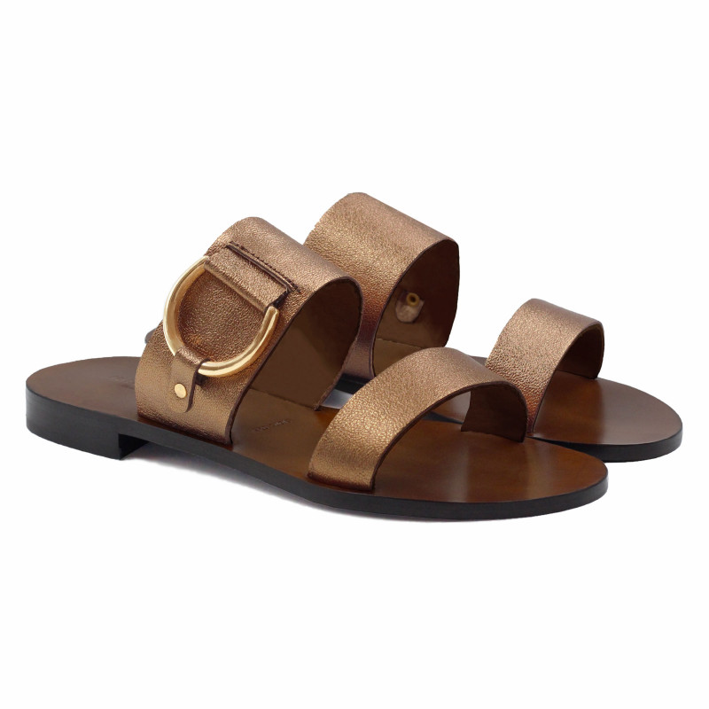 sandales plates boucle cuir metallise bronze jules & jenn